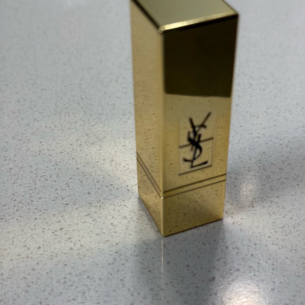 Yves Saint Laurent Luxurious Gold Lipstick